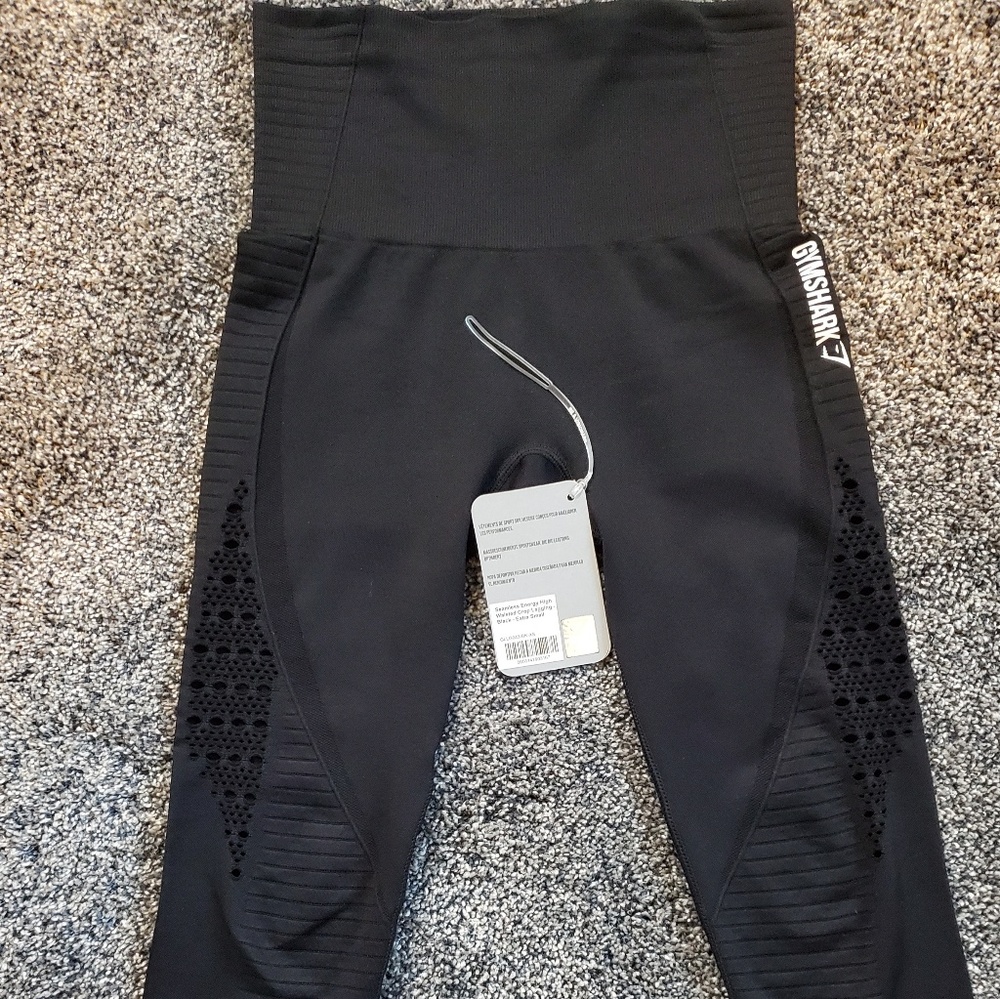 Gymshark Energy Seamless crops